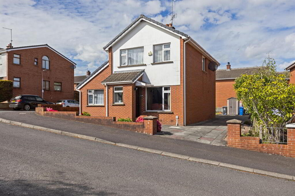 5 Sharman Gardens, Stranmillis, Belfast, BT9 5GE