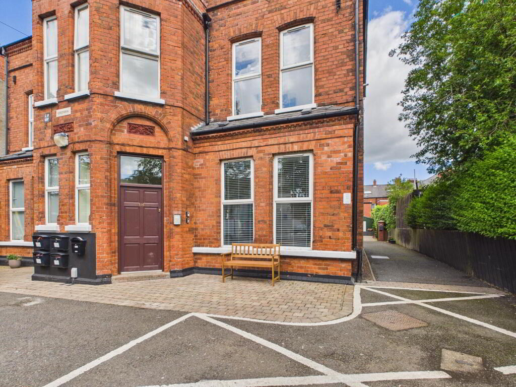 Apartment 1 114 Upper Newtownards Road, Belfast, BT4 3EN