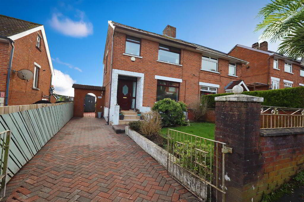 103 Carrs Glen Park, Belfast, BT14 8HF