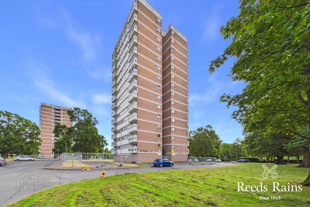 Flat 14D Beechwood House, Woodland Drive, Newtownabbey, BT37 9SF