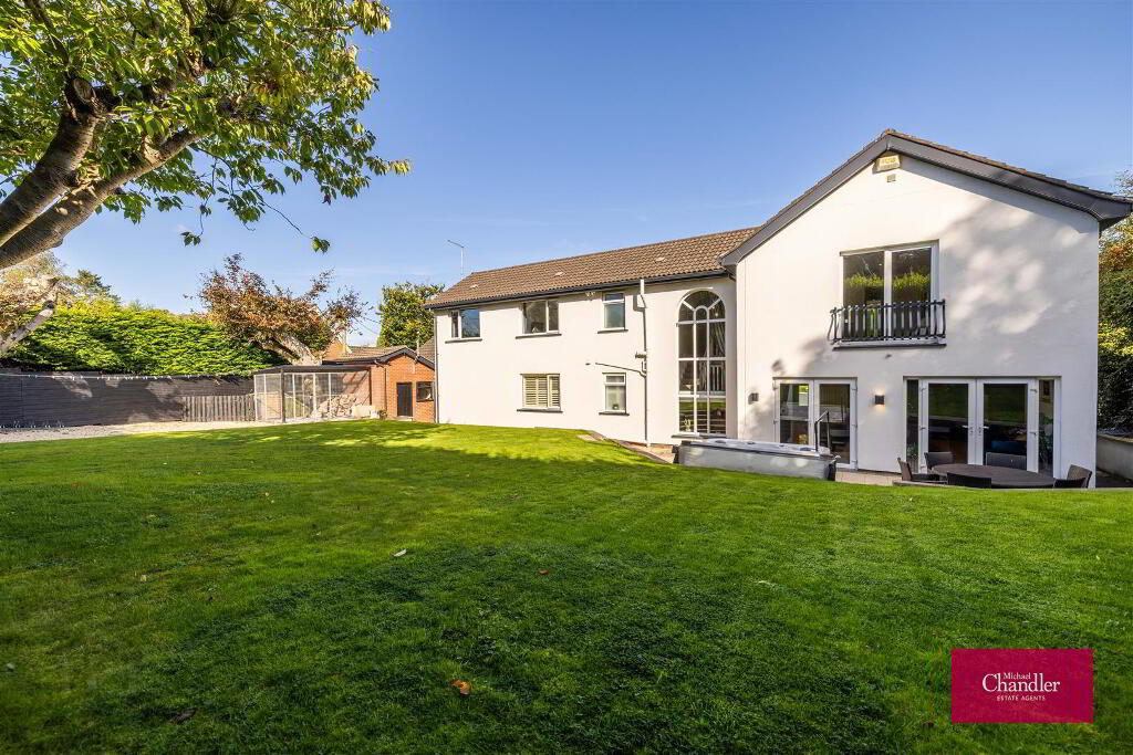 6 Glen Road, Cultra, Holywood, BT18 0HB