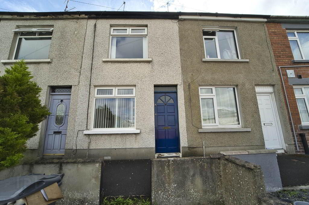 15 Ridgeway Street, Lisburn, BT28 1BY