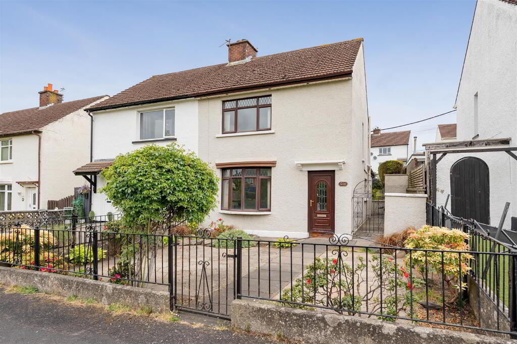 6 Charles Way, Comber, BT23 5BB