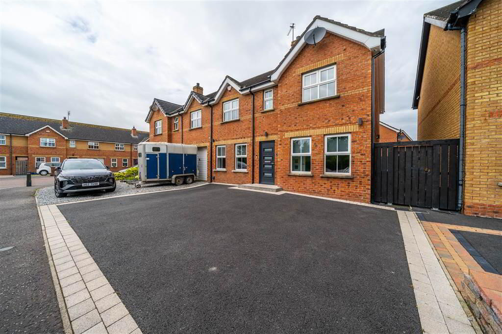 27 Cornmill Avenue, Millisle, BT22 2GN