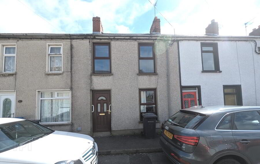 9 Chapel Square, Coleraine, BT52 1LN