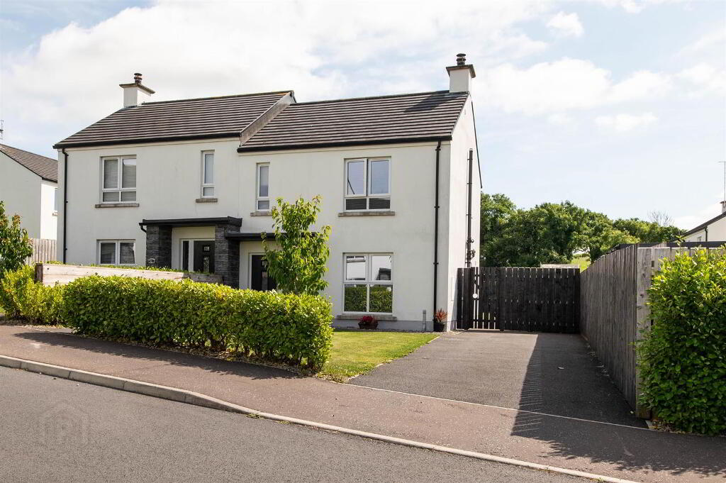 28 Saul Manor, Downpatrick, BT30 6FW