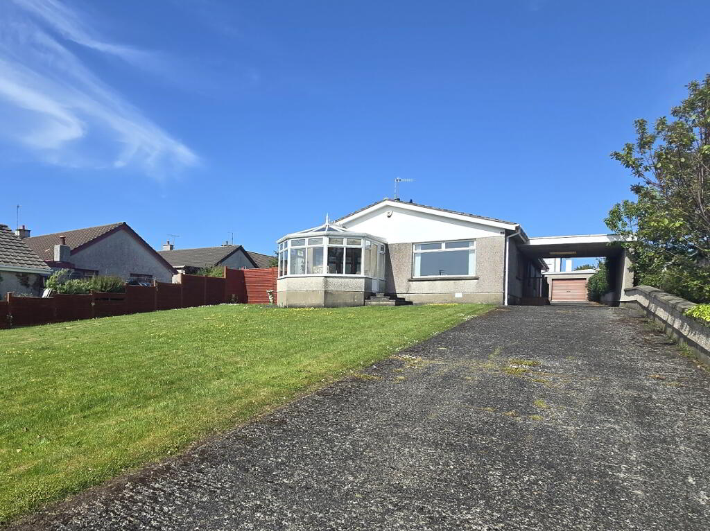4 Meadow Park, Portballintrae, Bushmills, BT57 8TQ
