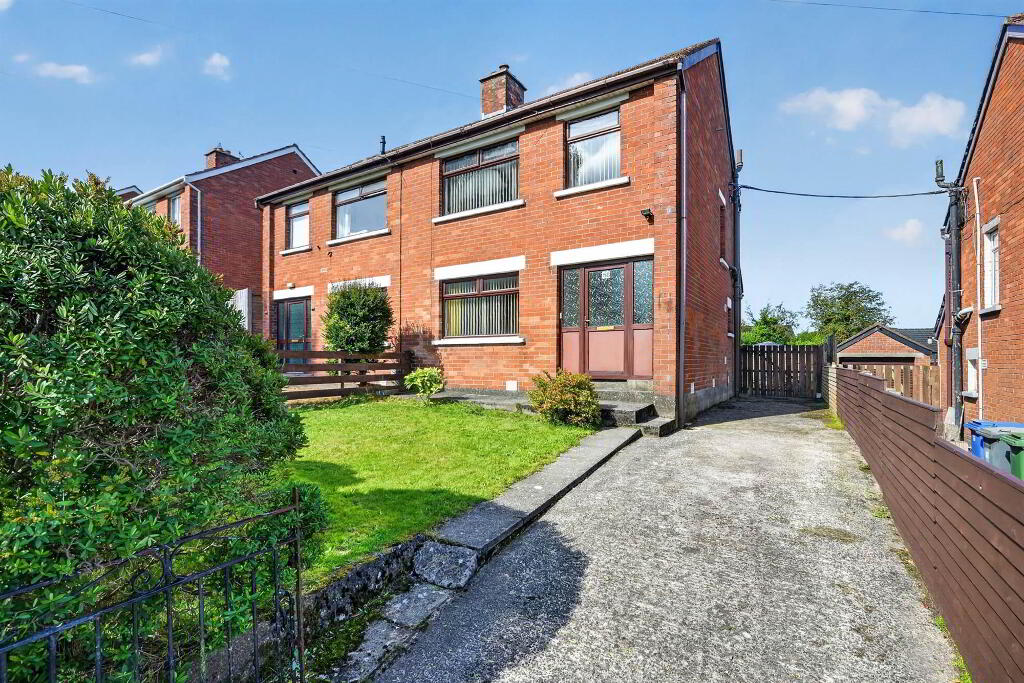 58 Silverstream Road, Bangor, BT20 3LT