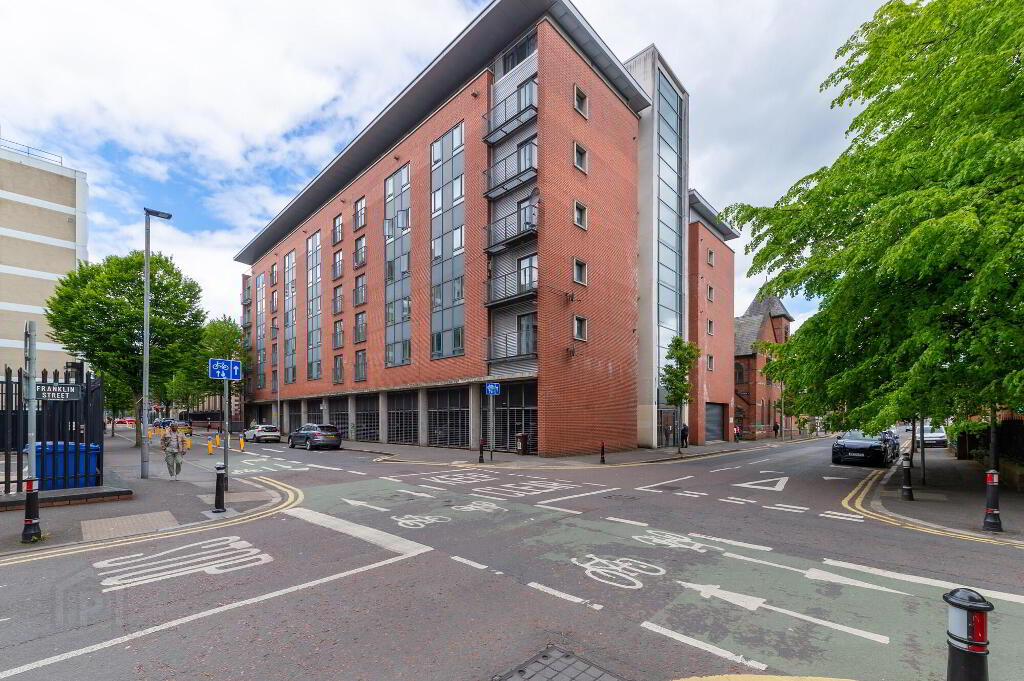 Apt 23 Citygate, 2 Sussex Place, Belfast, BT2 8LN