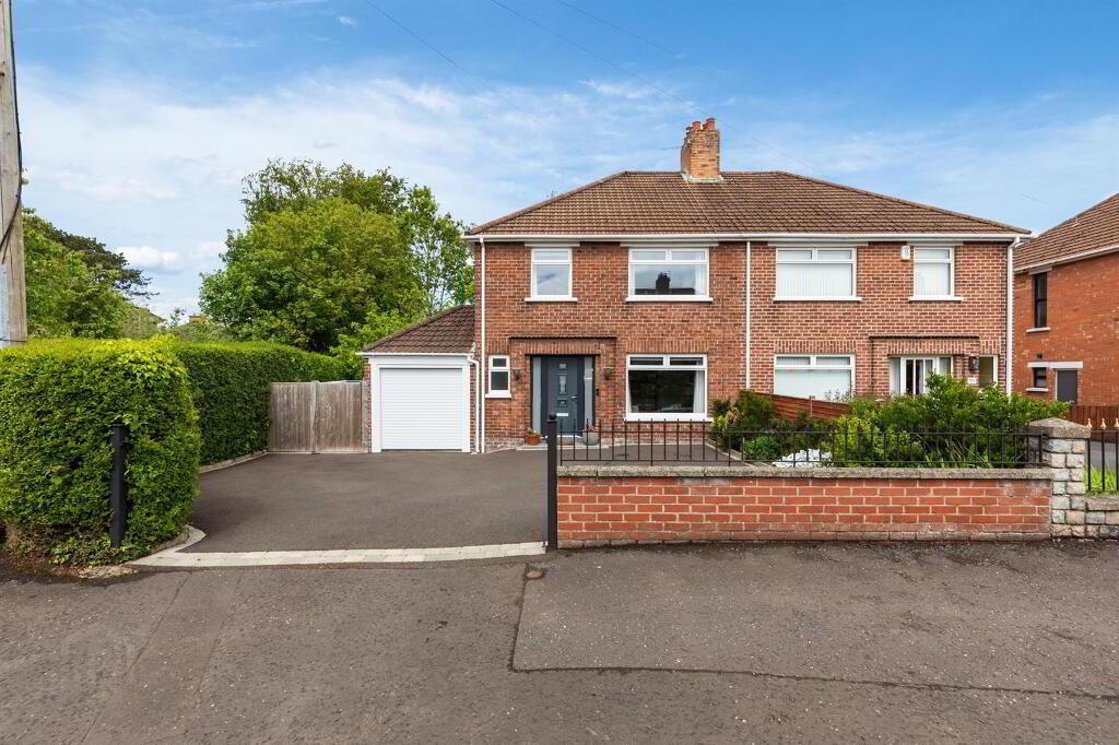 47 Abbey Gardens, Belfast, BT5 7HL