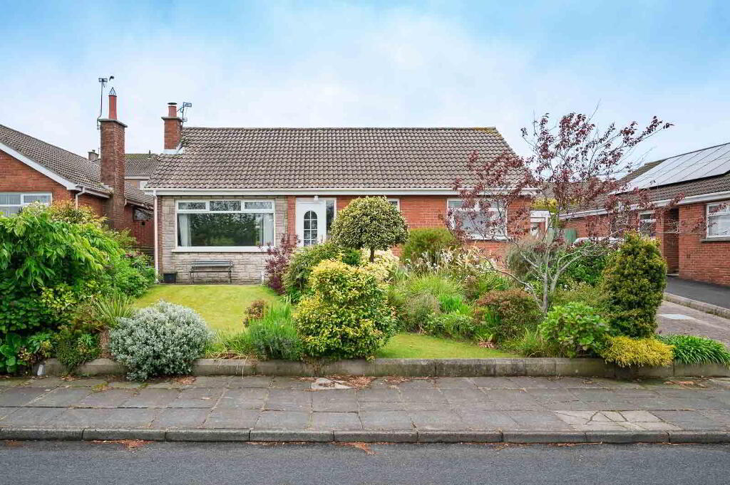 23 Ballymacormick Drive, Bangor, BT19 6BH
