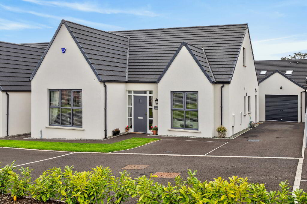 58 Castlegate, Galgorm, Ballymena, BT42 1SD