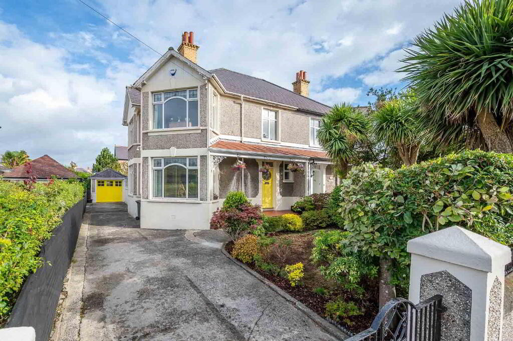 135 Groomsport Road, Bangor, BT20 5NS